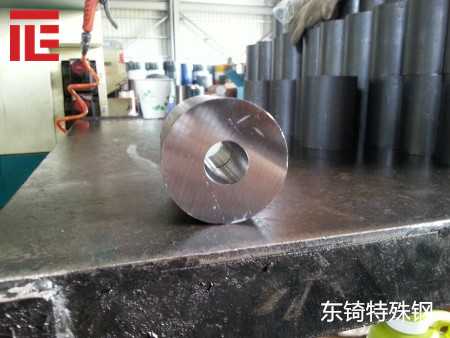 材质yxm1，冷作模具钢材表面形成层具有很高硬度